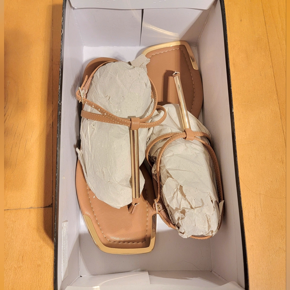 Dalce Vita Archey Sandal